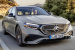 Mercedes-Benz Clase E Gama Clase E Estate AMG Line con Paquete Night Estate Turismo familiar Gris Alpine Solid Exterior Lateral-Frontal 4 puertas