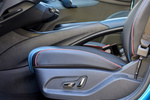 BYD Dolphin Gama Dolphin Design con interior Blue + Grey Turismo Interior Mandos regulaci&oacute;n asientos 5 puertas