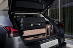 Lexus UX 300e Executive e Todo terreno Interior Maletero 5 puertas