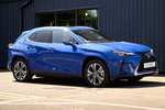 Lexus UX 300e Luxury e Todo terreno Azul Zafiro Exterior Lateral-Frontal 5 puertas