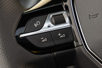 Peugeot 2008 Gama E-2008 GT E Todo terreno Interior Mandos volante 5 puertas