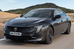 Peugeot 508 Plug-in Hybrid e-EAT8 GT Turismo Gris Titanium Exterior Frontal-Lateral 5 puertas