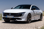 Peugeot 508 PSE Plug-in Hybrid 360 e-EAT8 PSE Plug-in Hybrid Turismo Blanco Okenite Exterior Frontal-Lateral 5 puertas