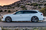 Peugeot 508 SW PSE Plug-in Hybrid 360 e-EAT8 SW PSE Plug-in Hybrid Turismo Blanco Okenite Exterior Lateral 5 puertas