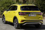 Volkswagen T-Cross Gama T-Cross R-Line Todo terreno Amarillo Chilloo&oacute;n Exterior Lateral-Posterior 5 puertas