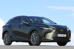 Lexus RX 450h+ Executive Todo terreno Verde Oliva Exterior Lateral-Frontal 5 puertas