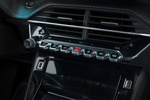 Peugeot 208 GT El&eacute;ctrico GT El&eacute;ctrico Turismo Interior Mandos salpicadero 5 puertas
