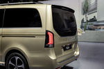 Mercedes-Benz EQV Gama EQV L&iacute;nea Avantgarde con Paq.Dise&ntilde;o Exterior Monovolumen Oro Kalahari Metalizado Exterior Posterior 4 puertas