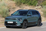 KIA Niro 150 kW (204 CV) 65 kWh EV Drive EV Todo terreno Cityscape Green Exterior Frontal-Lateral 5 puertas