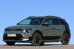 KIA Niro 150 kW (204 CV) 65 kWh EV Drive EV Todo terreno Cityscape Green Exterior Frontal-Lateral 5 puertas