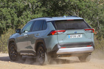 Toyota RAV4 Hybrid 220H 4x4 Adventure Plus Hybrid Todo terreno Bi-tono Urban Khaki Exterior Lateral-Posterior 5 puertas