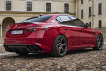 Alfa Romeo Giulia 2.9 V6 382 kW (520 CV) Quadrifoglio Turismo Exterior Posterior-Lateral 4 puertas