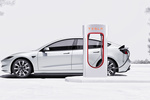 Tesla Model 3 Gama Model 3 Gama Model 3 Turismo Blanco perla multicapas Exterior Toma de recarga 4 puertas