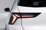 Renault Scenic E-Tech 100% El&eacute;ctrico 160 kW (220 CV) gran autonom&iacute;a iconic Todo terreno Blanco Nacarado con techo Negro Exterior Pilotos 5 puertas