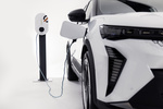 Renault Scenic E-Tech 100% El&eacute;ctrico 160 kW (220 CV) gran autonom&iacute;a iconic Todo terreno Blanco Nacarado con techo Negro Exterior Toma de recarga 5 puertas