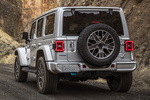 Jeep Wrangler High Altitude 4xe (versi&oacute;n EE.UU) High Altitude 4xe (versi&oacute;n EE.UU) Todo terreno Exterior Lateral-Posterior 5 puertas
