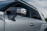 SsangYong Torres G15T 4x2 AT Life Todo terreno Platinum Gray Bitono Exterior Retrovisor 5 puertas