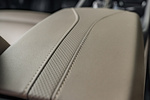 SsangYong Torres G15T 4x2 AT Life Todo terreno Interior Reposabrazos 5 puertas
