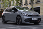 CUPRA Born 170 kW (231 CV) 77 kWh e-Boost Pack & Battery Pack Turismo Gris Vapor Exterior Lateral-Frontal 5 puertas