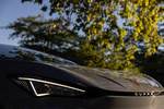 CUPRA Born 170 kW (231 CV) 77 kWh e-Boost Pack & Battery Pack Turismo Gris Vapor Exterior Faro 5 puertas