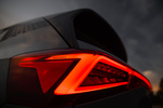 CUPRA Born 170 kW (231 CV) 77 kWh e-Boost Pack & Battery Pack Turismo Gris Vapor Exterior Pilotos 5 puertas