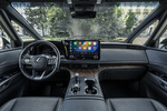 Lexus LM 350h AWD Luxury Modern Black 6 plazas Monovolumen Interior Salpicadero 5 puertas
