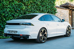 Peugeot 508 PSE Plug-in Hybrid 360 e-EAT8 PSE Plug-in Hybrid Turismo Blanco Okenite Exterior Posterior-Lateral 5 puertas