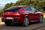 BMW iX2 xDrive30 M Sport xDrive30 Todo terreno Fire Red Metallic Exterior Posterior-Lateral 5 puertas
