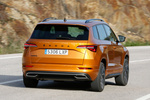 Skoda Karoq 1.5 TSI 110 kW (150 CV) DSG Sportline Todo terreno Naranja Phoenix Exterior Posterior-Lateral 5 puertas