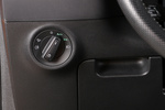 Skoda Karoq 1.5 TSI 110 kW (150 CV) DSG Sportline Todo terreno Interior Mandos de luces 5 puertas