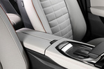 Renault Espace E-Tech full hybrid 146 kW (200 CV) 7 plazas iconic 7 plazas Todo terreno Interior Reposabrazos 5 puertas