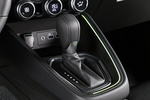 Renault Clio E-Tech full hybrid 145 esprit Alpine Turismo Interior Palanca de Cambios 5 puertas
