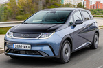 BYD Dolphin Gama Dolphin Design Turismo Atlantis Grey Exterior Frontal-Lateral 5 puertas