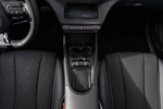 BYD Dolphin Gama Dolphin Design con interior Black + Grey Turismo Interior Consola Central 5 puertas