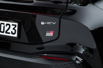 Toyota C-HR 200H AWD-i GR Sport Premiere Edition Todo terreno Bi-tono plateado Precious y techo negro Exterior Detalle 5 puertas