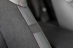 Toyota C-HR 200H AWD-i GR Sport Premiere Edition Todo terreno Interior Asientos 5 puertas