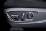 Toyota C-HR 140H Advance Todo terreno Interior Mandos regulaci&oacute;n asientos 5 puertas