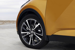 Toyota C-HR 200H Premiere Edition Todo terreno Bitono Sulfur Exterior Llanta 5 puertas