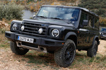 INEOS Grenadier Gama Grenadier Trialmaster Edition Todo terreno Inky Black Exterior Frontal-Lateral 5 puertas