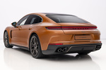 Porsche Panamera Turbo E-Hybrid Turbo E-Hybrid Turismo Madeira Gold Metallic Exterior Lateral-Posterior 5 puertas