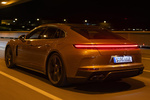 Porsche Panamera Turbo E-Hybrid Turbo E-Hybrid Turismo Madeira Gold Metallic Exterior Lateral-Posterior 5 puertas