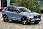 Volvo XC60 Recharge PHEV T8 eAWD PHEV Polestar Engineered Todo terreno Gris Trueno Exterior Lateral-Frontal 5 puertas