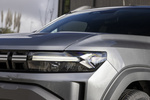Dacia Duster Gama Duster Hybrid Journey Hybrid Todo terreno Exterior Faro 5 puertas