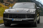 Porsche Cayenne Gama E-Hybrid Gama Cayenne E-Hybrid Todo terreno Gris Cuarcita Metalizado Exterior Frontal-Lateral 5 puertas