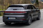 Porsche Cayenne Gama E-Hybrid Gama Cayenne E-Hybrid Todo terreno Gris Cuarcita Metalizado Exterior Posterior-Lateral 5 puertas