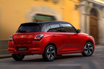 Suzuki Swift 1.2 Mild Hybrid Gama Swift Turismo Rojo Burning Perlado con Techo Negro Exterior Posterior-Lateral 5 puertas