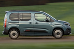 Citro&euml;n Berlingo XTR &euml; Plus 50 kWh Advanced Comfort XTR &euml; Veh&iacute;culo comercial Bleu Kiama Exterior Lateral 5 puertas