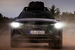 Audi Q8 55 e-tron quattro edition Dakar e-tron edition Dakar Todo terreno Negro Mitos Metalizado Exterior Frontal 5 puertas