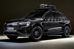 Audi Q8 55 e-tron quattro edition Dakar e-tron edition Dakar Todo terreno Negro Mitos Metalizado Exterior Frontal-Lateral 5 puertas