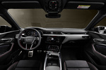 Audi Q8 55 e-tron quattro edition Dakar e-tron edition Dakar Todo terreno Interior Salpicadero 5 puertas